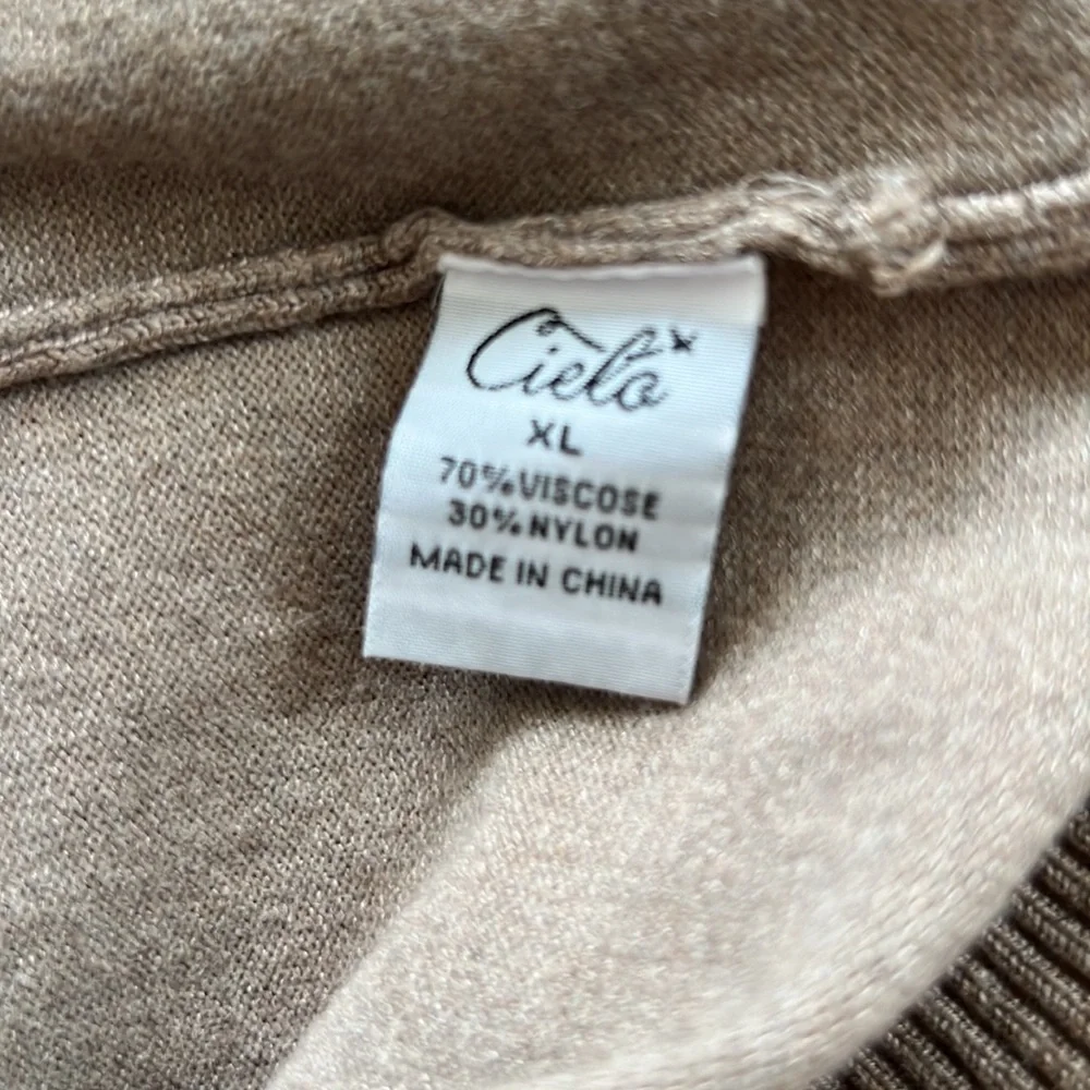 Long sleeve turtleneck sweater - Picture 4 of 6